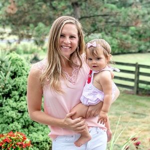 Meet your Posher, Laura